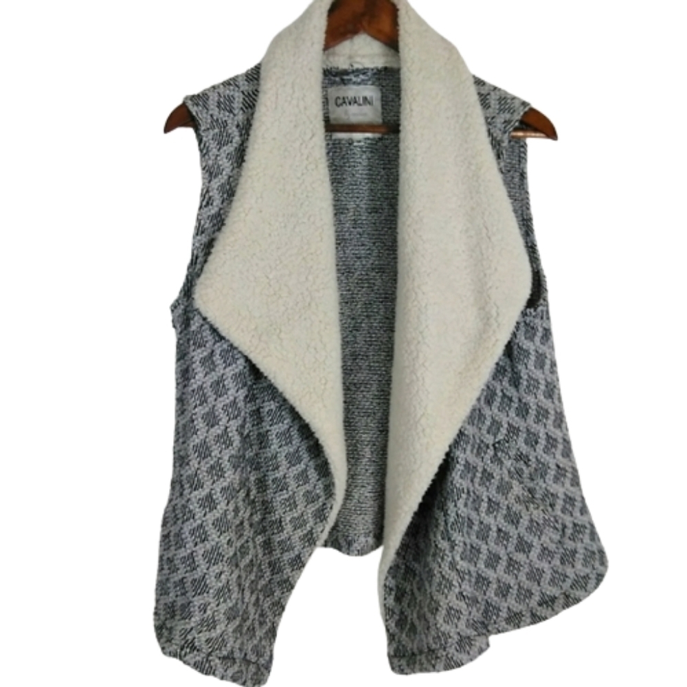 Cavalini by Cavalini Sweater Collection Neutral Sleeveless Sherpa Open Vest Top